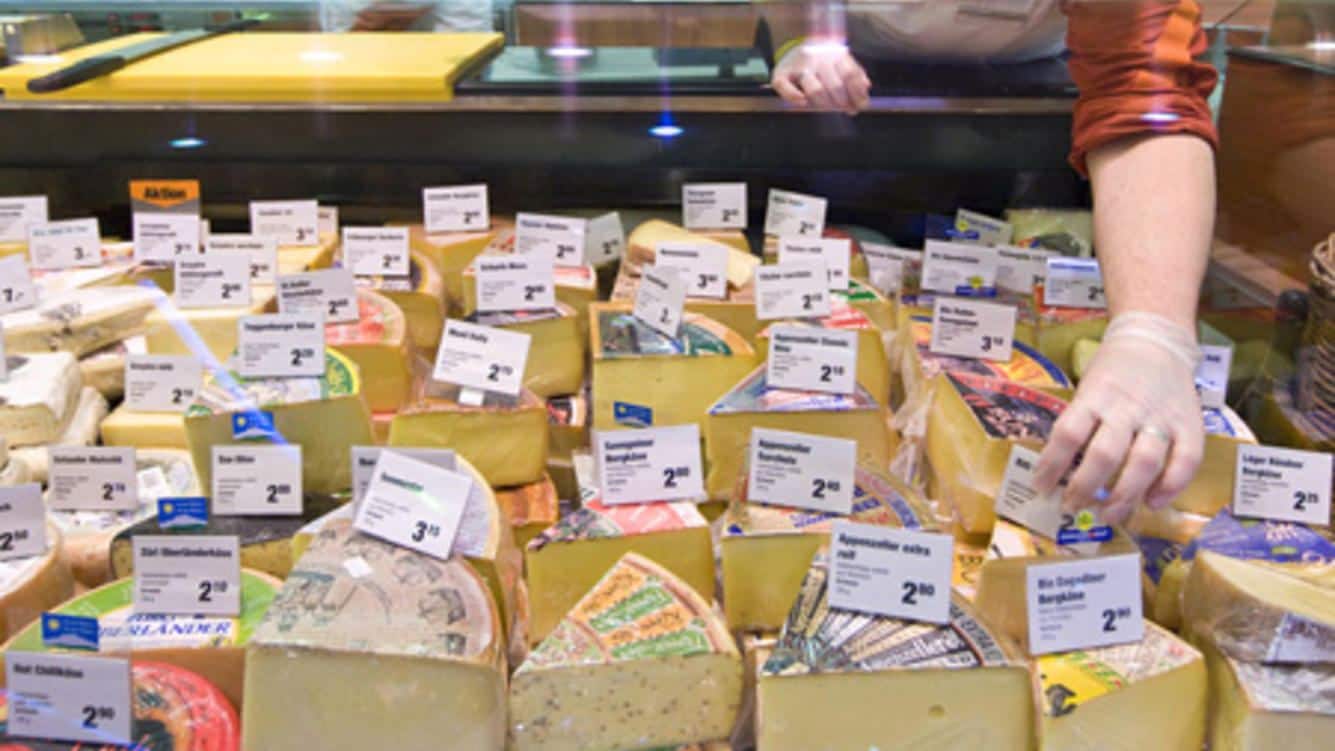 Die grosse Lust der Schweizer auf Käse - Handelszeitung