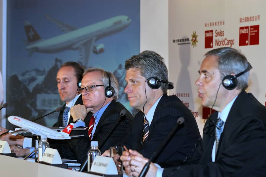 Dieter Vranckx, General Manager of Swiss WorldCargo Greater China and Vice President of Swiss WorldCargo for Asia, Middle East and Africa, Rolf P. Jetzer, Chairman of Swiss International Air Lines (SWISS), Harry Hohmeister, Chief Network and Distribution Officer of Swiss International Air Lines (SWISS), and Urs Eberhard, Executive Vice President of Switzerland Tourism